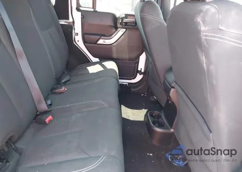 2017 Jeep Wrangler Unlimited Rubicon 4X4 z USA, uszkodzony, nr VIN 1C4BJWFG4HL730341